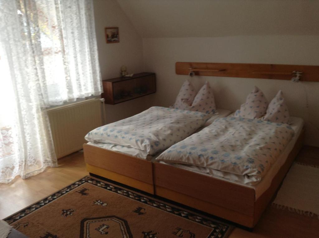 Vila Helena Hotel Liptovský Ján Екстериор снимка